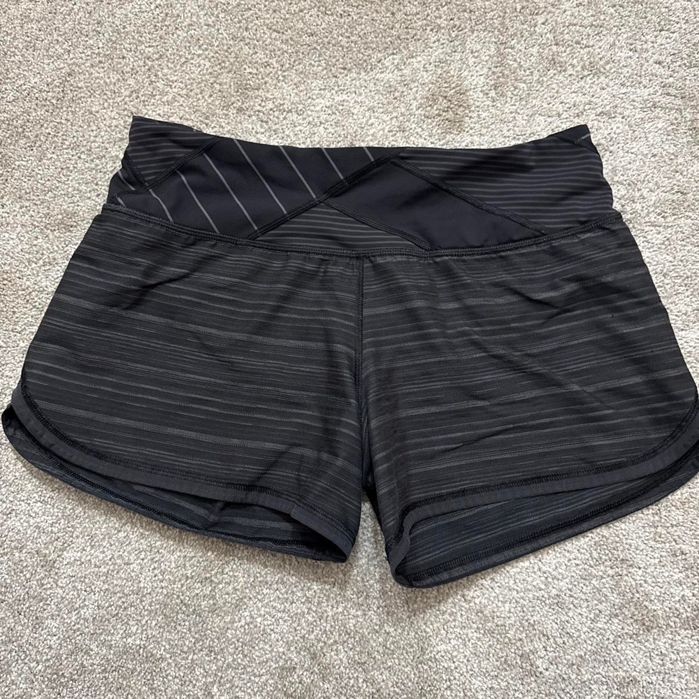Lululemon Black Gray Striped Running Shorts Women's Athletic Activewear